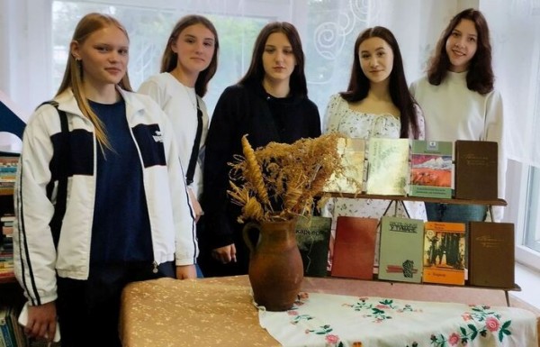 Creative path of Vasil Bykov