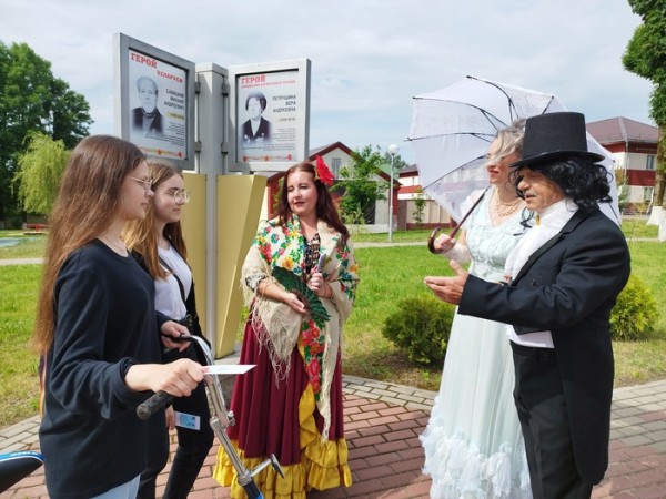 Pushkin Day in the library2