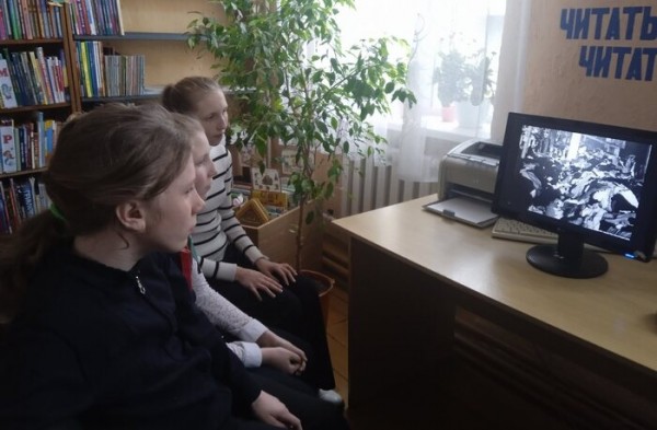 И помнить страшно и забыть нель1