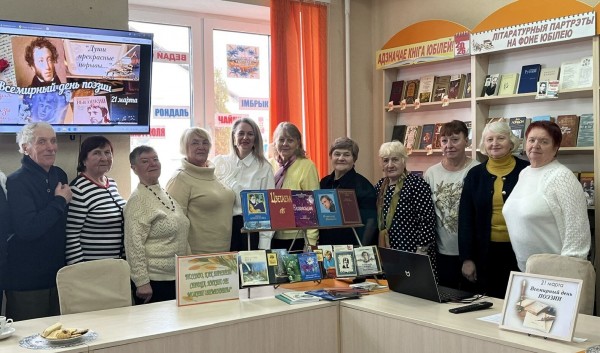 Поэзию как трепет сердца никто не может отменить